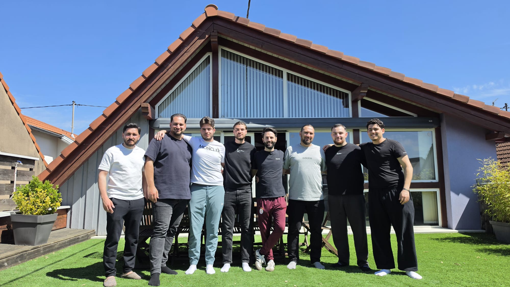 Gemeinschaft, Glaube und Zukunft – Unser gemeinsames Jugendcamp in Straßburg